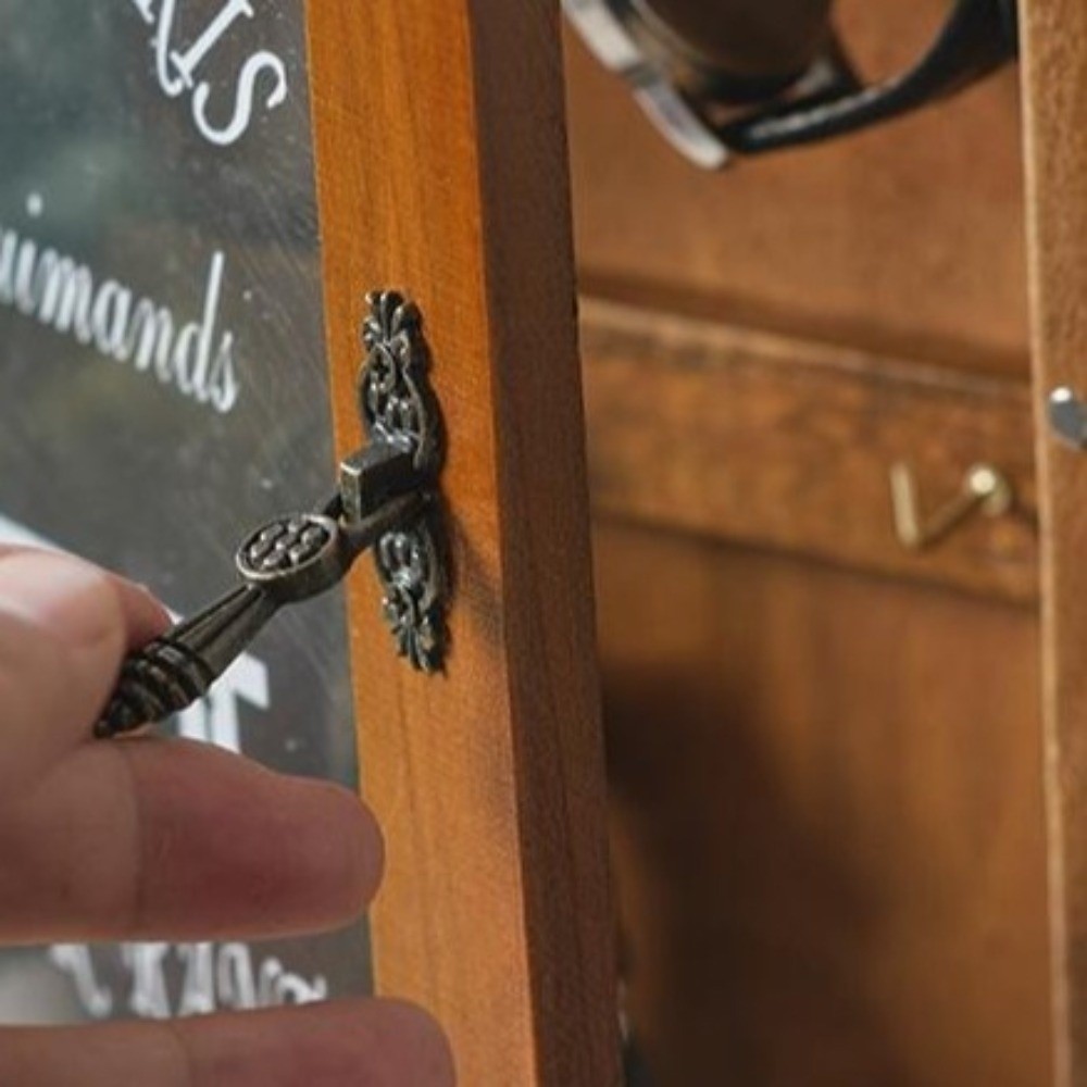 Entryway Organizer Vintage Cab - Cabinet Lock Key 리뷰 및 가격